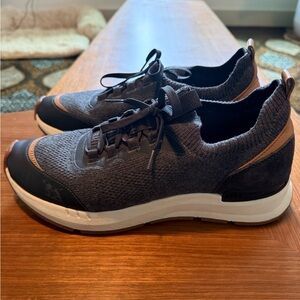 Todd & Gunn Stylish Men's Sneakers